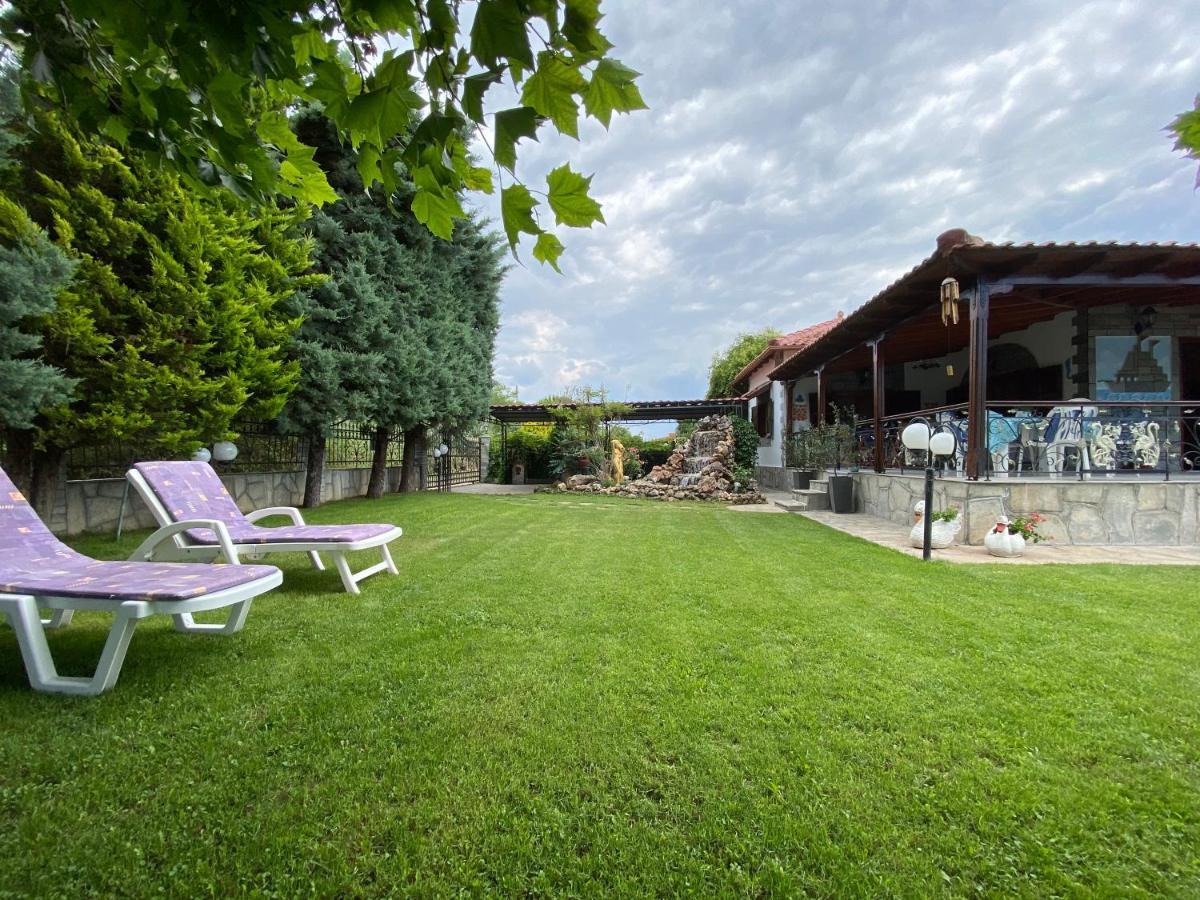 Beachfront Cottage Nea Triglia Exteriör bild
